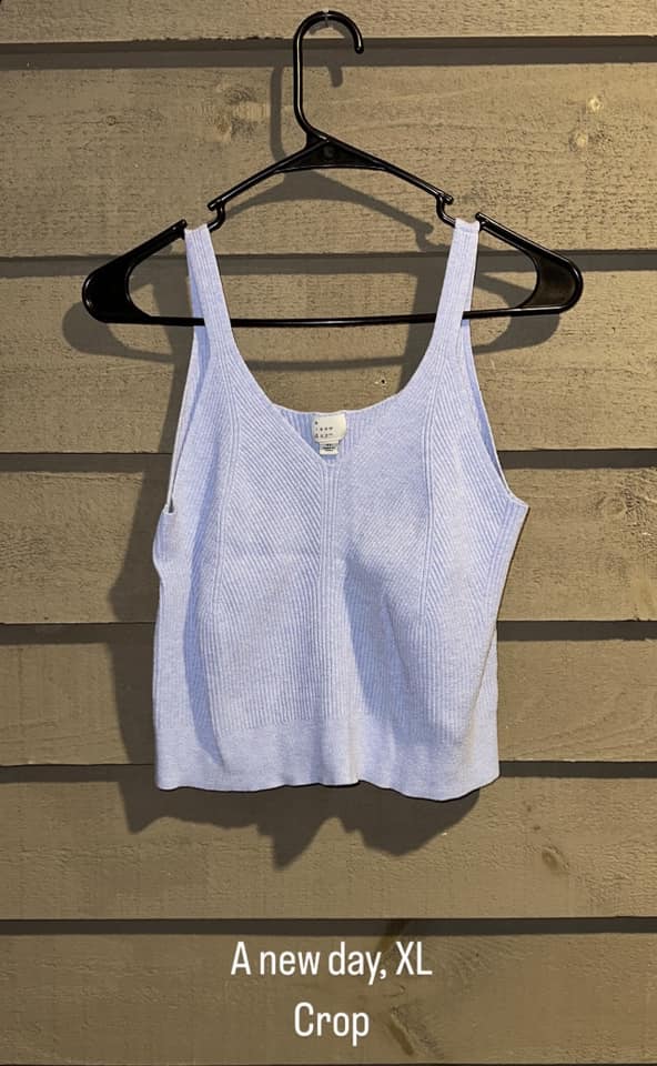 A New Day crop tank, XL