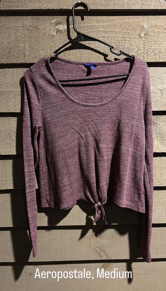 Aeropostale long sleeve, Medium