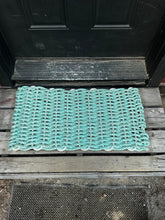 Plain Maine Mat